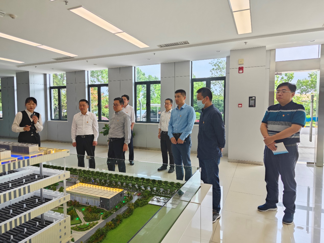 共谋创新发展  携手结对共建 ——果博官网集团中国移动举行合作签约仪式